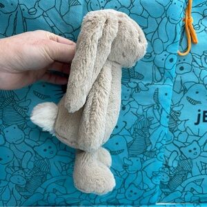 Jellycat Bashful Beige Bunny size Small 8.5” Plush Stuffed Animal